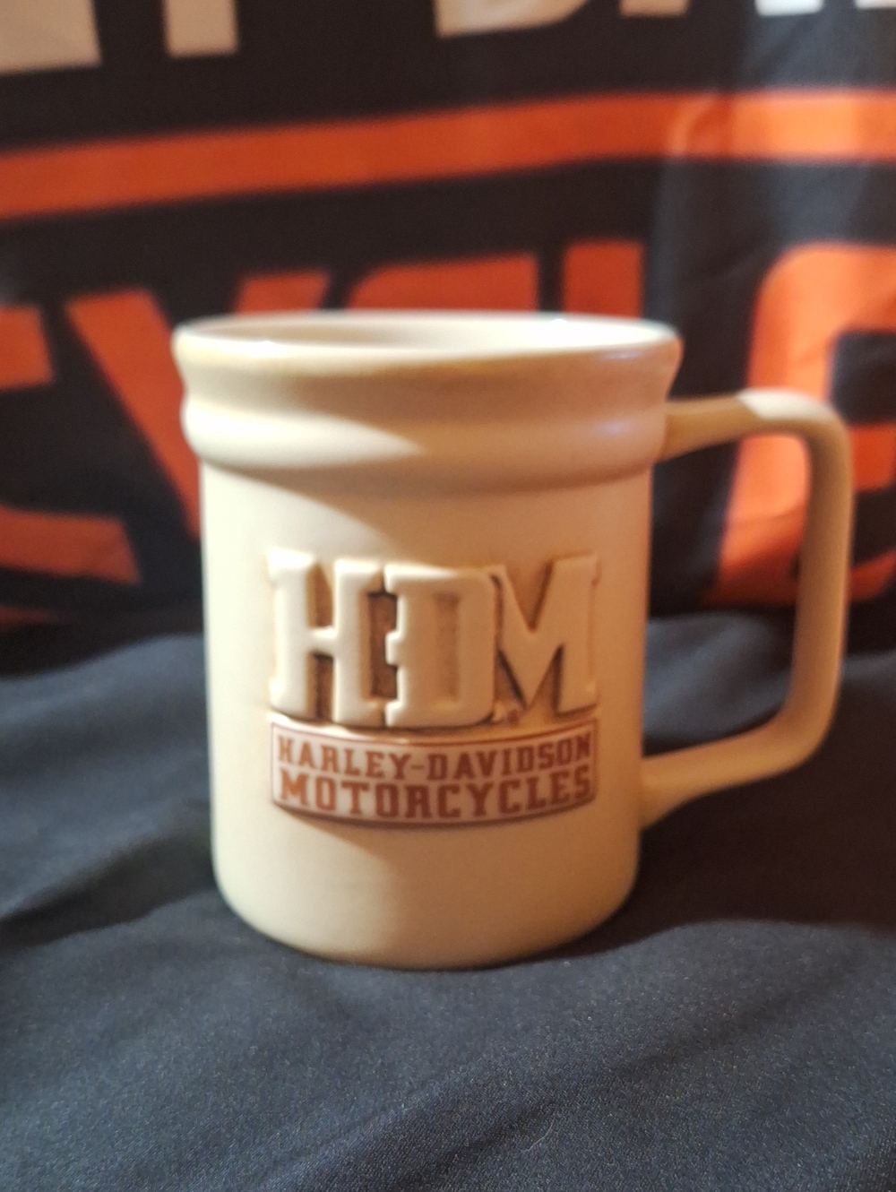Harley-Davidson Cream and Orange Embossed Logo Mug